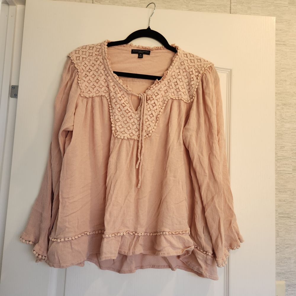 Signature Studio Wo.dBlush Textured Blouse